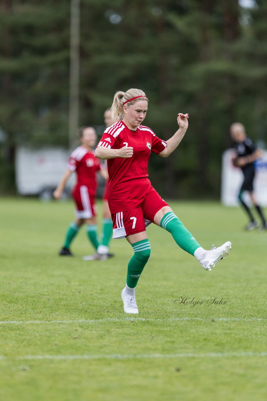 Bild 85 - F SV Boostedt - SV Fortuna St. Juergen : Ergebnis: 2:1